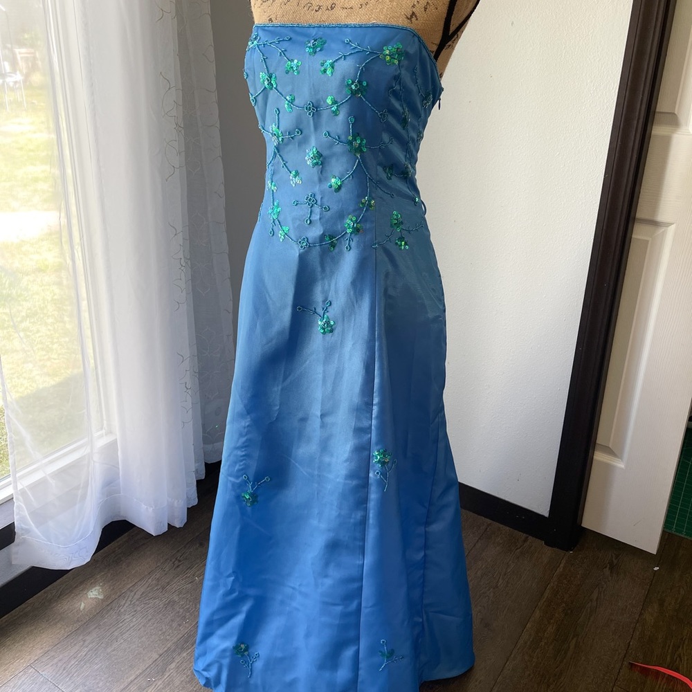 Vintage prom dress Morgan and co